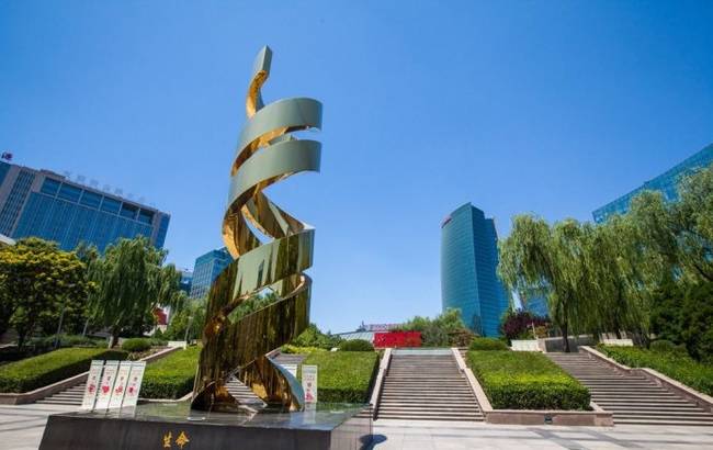 改革开放40年,北京中关村线下线上激荡40年 改革开放40年,北京中关村线下线上激荡40年