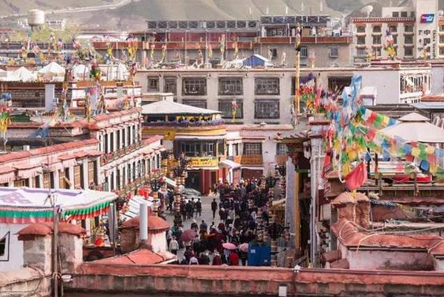 “佛都”这就不用说了,拉萨不止有佛,还非常佛系 “佛都”这就不用说了,拉萨不止有佛,还非常佛系