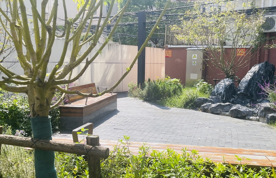 社区周边的公共座椅更实用 社区周边的公共座椅更实用